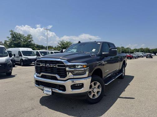 2025 RAM 2500 Big Horn Crew Cab 4x4 6'4' Box