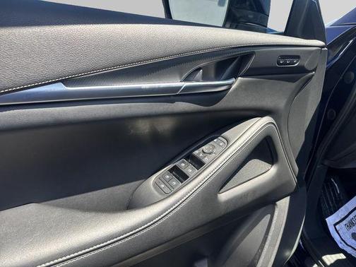 Grand Blue 2023 INFINITI QX60 Luxe