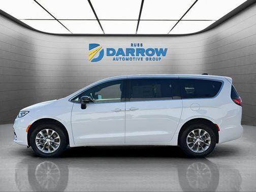 Bright White Clearcoat 2026 Chrysler Pacifica Limited