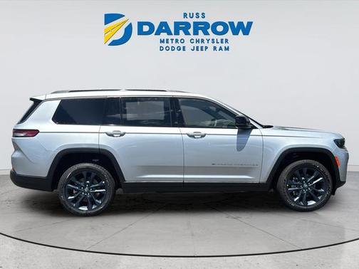 Silver Zynith 2026 Jeep Grand Cherokee Limited