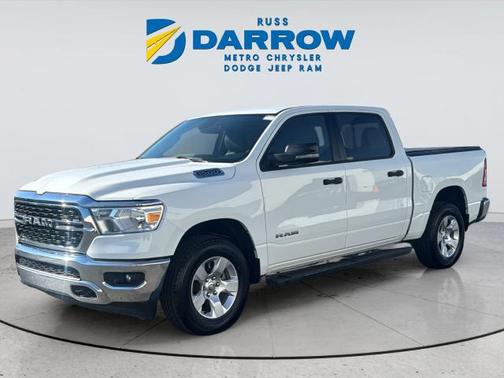Bright White Clearcoat 2024 RAM 1500 Big Horn/Lone Star
