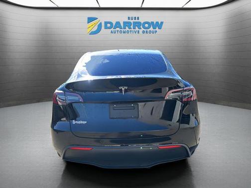 2022 Tesla Model Y Long Range Dual Motor All-Wheel Drive