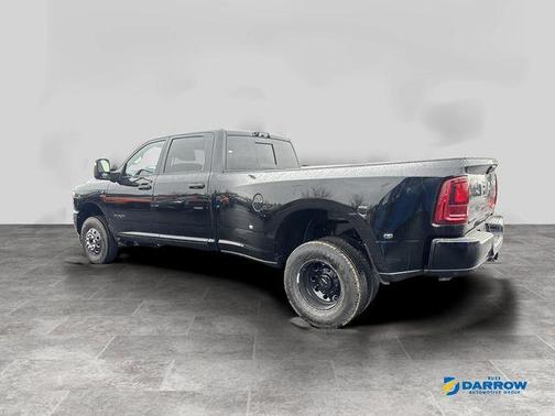 Diamond Black Crystal Pearlcoat 2026 RAM 3500 Big Horn Crew Cab 4x4 8' Box