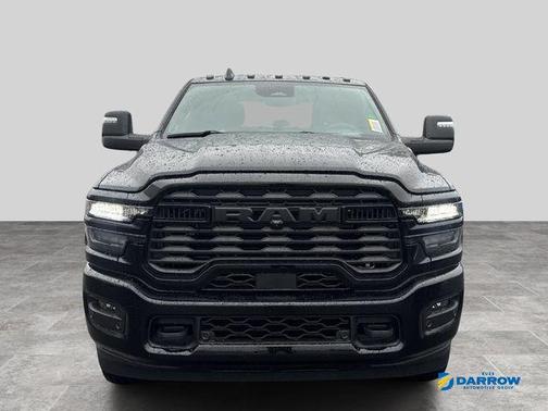 Diamond Black Crystal Pearlcoat 2026 RAM 3500 Big Horn Crew Cab 4x4 8' Box