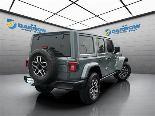 2024 Jeep Wrangler 4-Door Sahara 4x4
