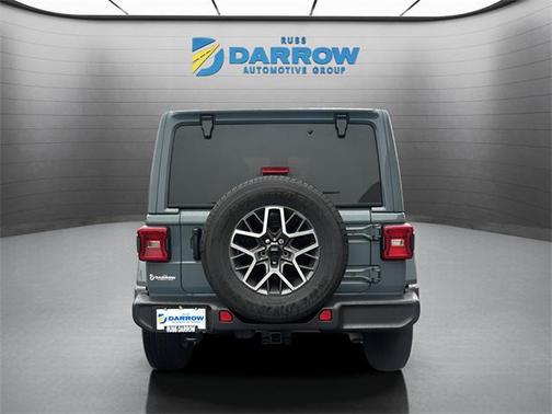 2024 Jeep Wrangler 4-Door Sahara 4x4