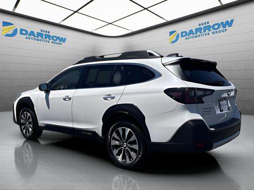 Crystal White Pearl 2023 Subaru Outback Touring