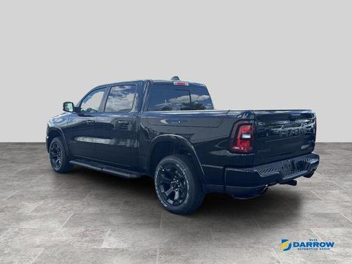 Diamond Black Crystal Pearlcoat 2026 RAM 1500 Big Horn/Lone Star