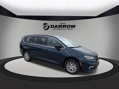 2025 Chrysler Pacifica L