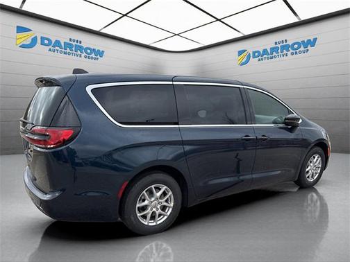 2025 Chrysler Pacifica L