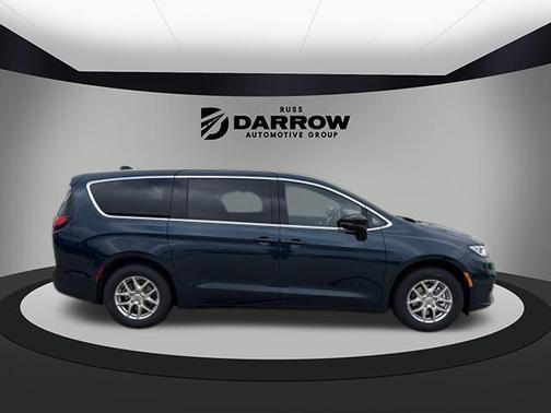 2025 Chrysler Pacifica L
