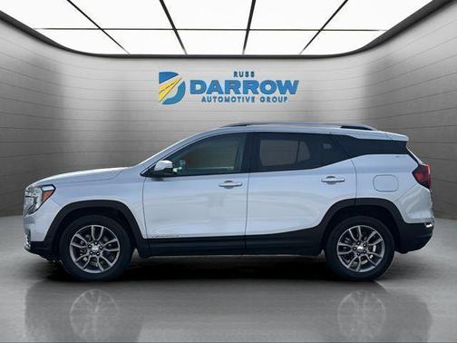 Quicksilver Metallic 2022 GMC Terrain SLT