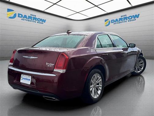 2021 Chrysler 300 Touring