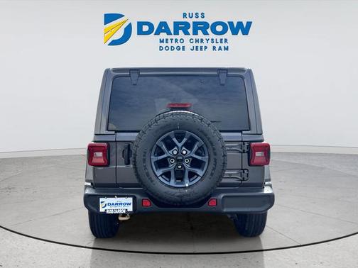 Black Clearcoat 2026 Jeep Wrangler 85th Anniversary