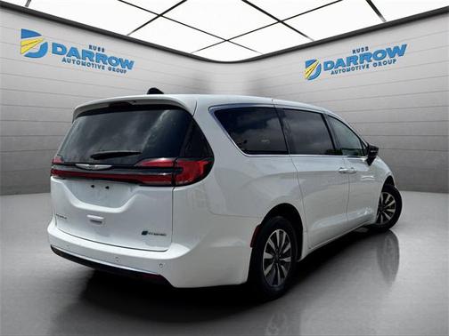 2024 Chrysler Pacifica Hybrid Select