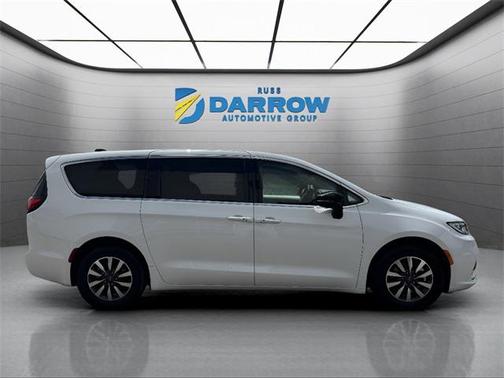 2024 Chrysler Pacifica Hybrid Select