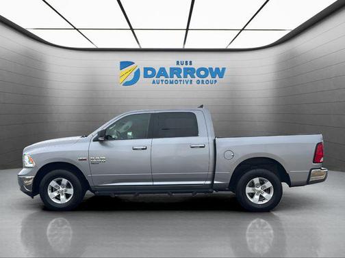 2019 RAM 1500 SLT