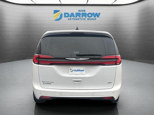 Bright White Clearcoat 2023 Chrysler Pacifica Touring L