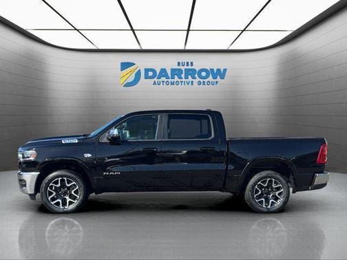 Diamond Black Crystal Pearlcoat 2026 RAM 1500 Laramie