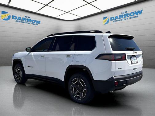 Bright White Clearcoat 2026 Jeep Cherokee Laredo