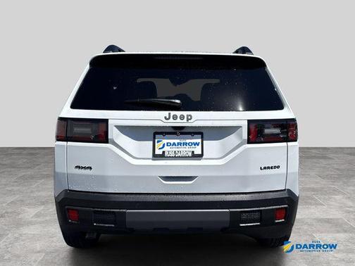 Bright White Clearcoat 2026 Jeep Cherokee Laredo