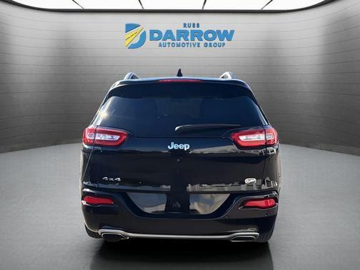 Diamond Black Crystal Pearlcoat 2018 Jeep Cherokee Overland