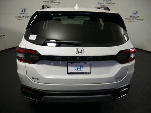 2023 Honda Pilot AWD Elite