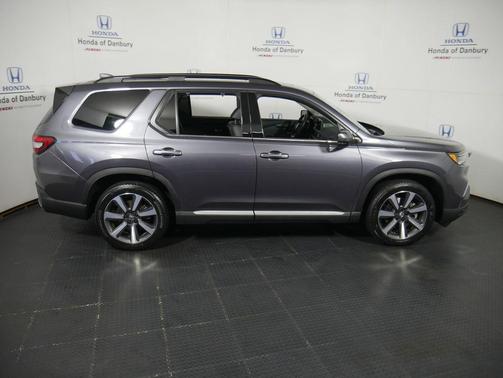 2023 Honda Pilot AWD Elite