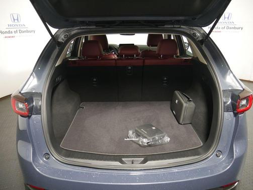 2023 Mazda CX-5 Carbon Edition