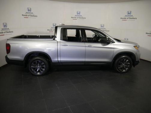 2023 Honda Ridgeline Sport