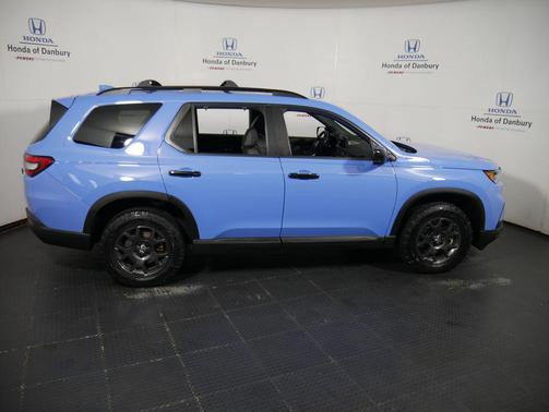 2024 Honda Pilot TrailSport