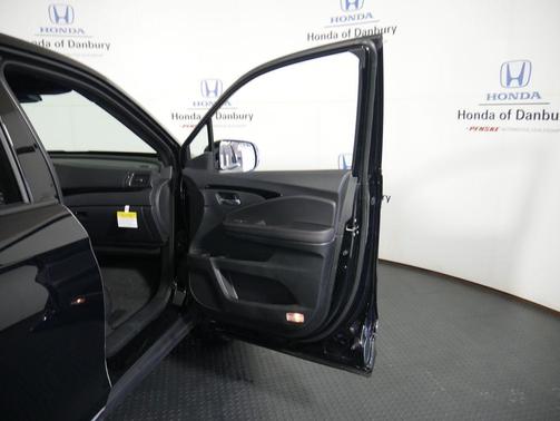 2025 Honda Ridgeline Black