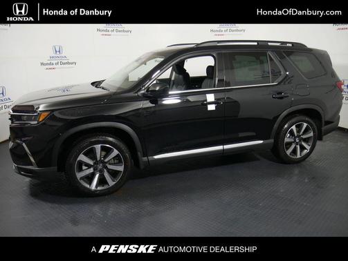 2025 Honda Pilot Touring 8-Passenger