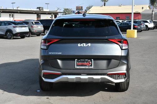 2024 Kia Sportage LX