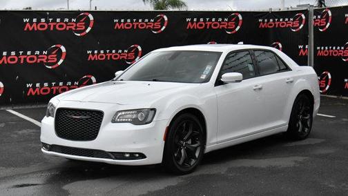 2023 Chrysler 300 S