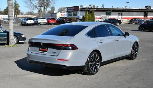 2023 Honda Accord Hybrid Touring