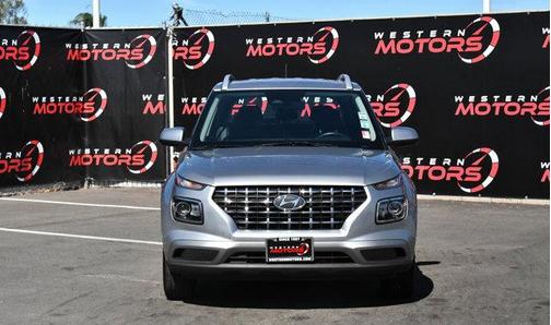 2023 Hyundai VENUE SEL