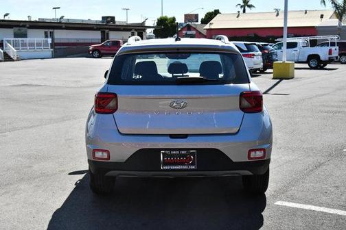 2023 Hyundai VENUE SEL