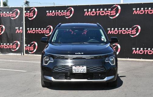 Aurora Black Pearl 2023 Kia Niro EV Wind
