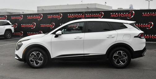 2024 Kia Sportage LX