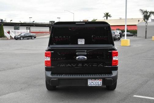 Black 2022 Ford Maverick XL