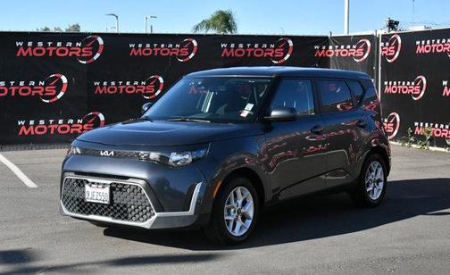 2024 Kia Soul LX