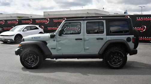 Earl Clearcoat 2023 Jeep Wrangler 4xe Base