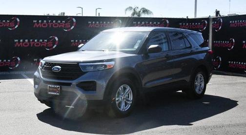 2022 Ford Explorer Base