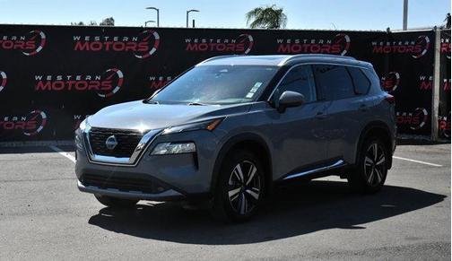 2022 Nissan Rogue SL