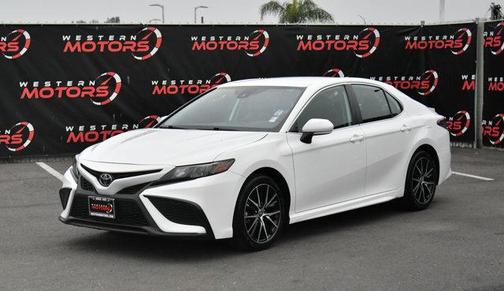 2023 Toyota Camry SE