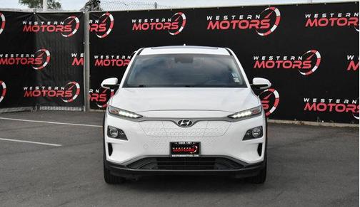 Lunar White 2021 Hyundai KONA EV Limited