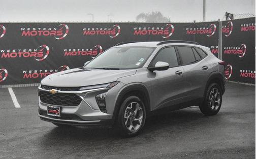 2025 Chevrolet Trax LT