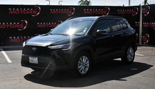 2023 Toyota Corolla Cross LE