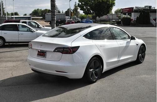 White 2020 Tesla Model 3 Standard Range
